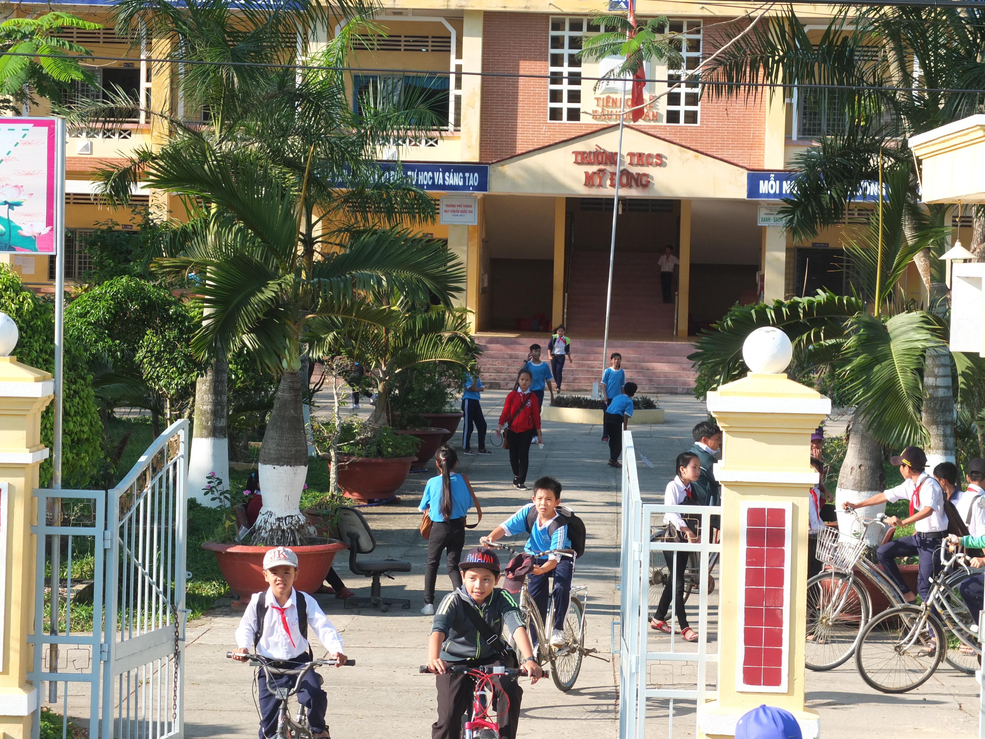 
Trường THCS Mỹ Đ&ocirc;ng- nơi &ocirc;ng Ph&aacute;t sai phạm khi c&ograve;n l&agrave;m hiệu trưởng

