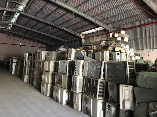 Bắt khẩn cấp 2 "trùm" buôn lậu đồ điện máy cũ
