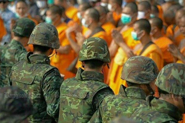 Căng thẳng xung quanh ngôi chùa Wat Phra Dhammakaya đang tăng cao. Ảnh: Wassana Nanuam