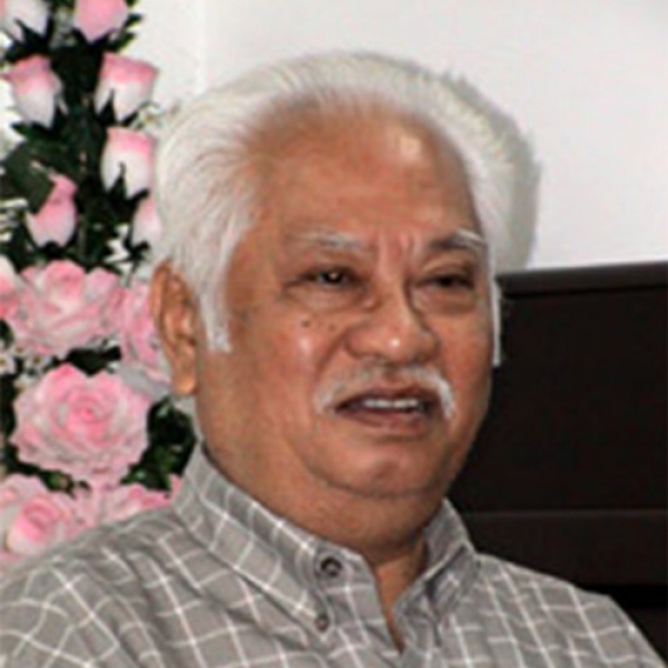 GS nhạc sĩ Ca L&ecirc; Thuần