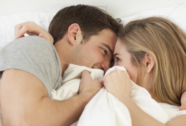 Nam giới nghiện phim sex coi chừng bị hố! - Ảnh 1.