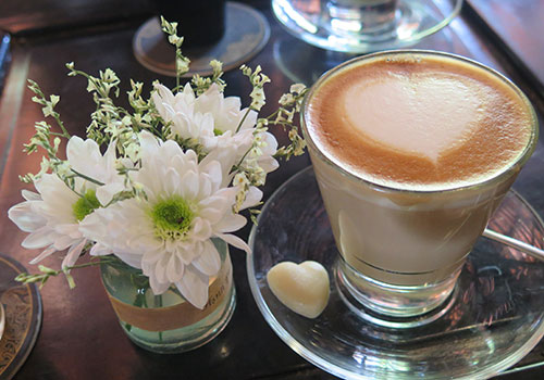 Caffeine - Bạn và thù