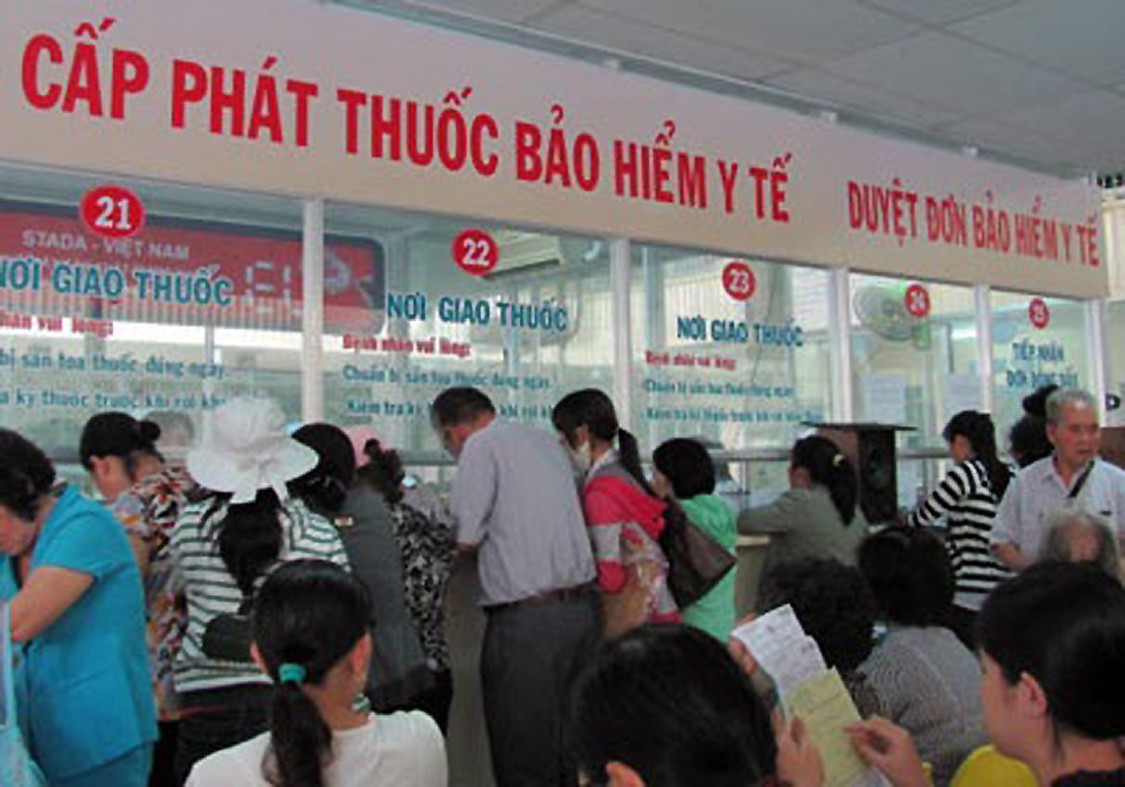BHXH nói gì trước thông tin 200 bệnh viện tư không được khám BHYT?