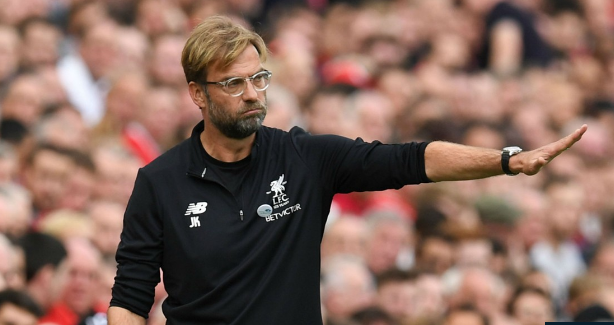 Klopp chê cách làm bóng đá của M.U