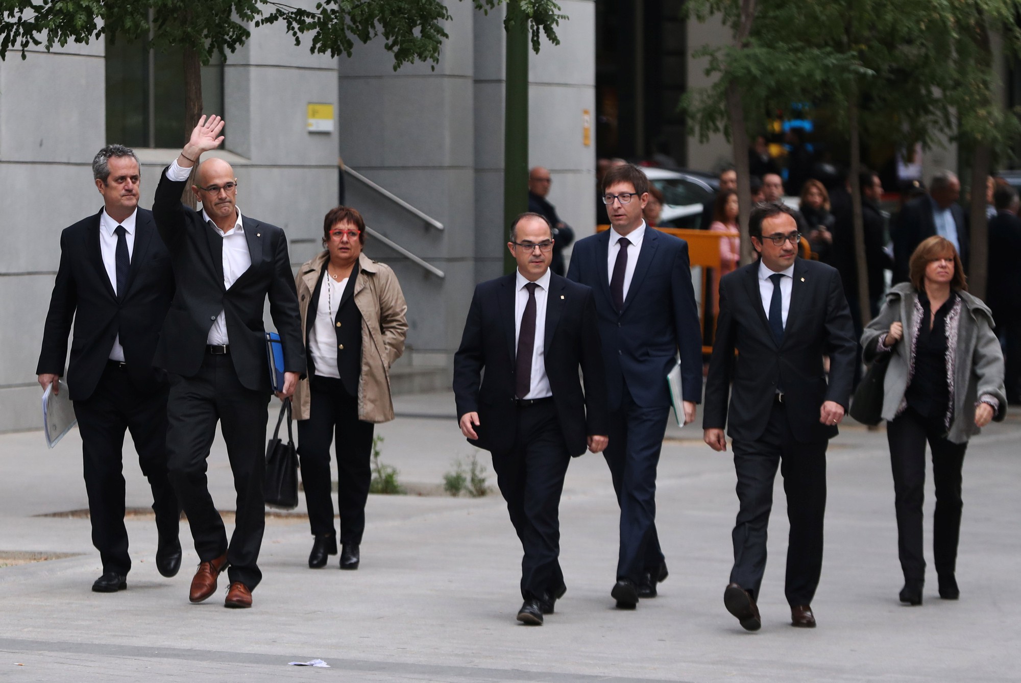 Tây Ban Nha bắt giữ 8 cựu "quan" Catalonia