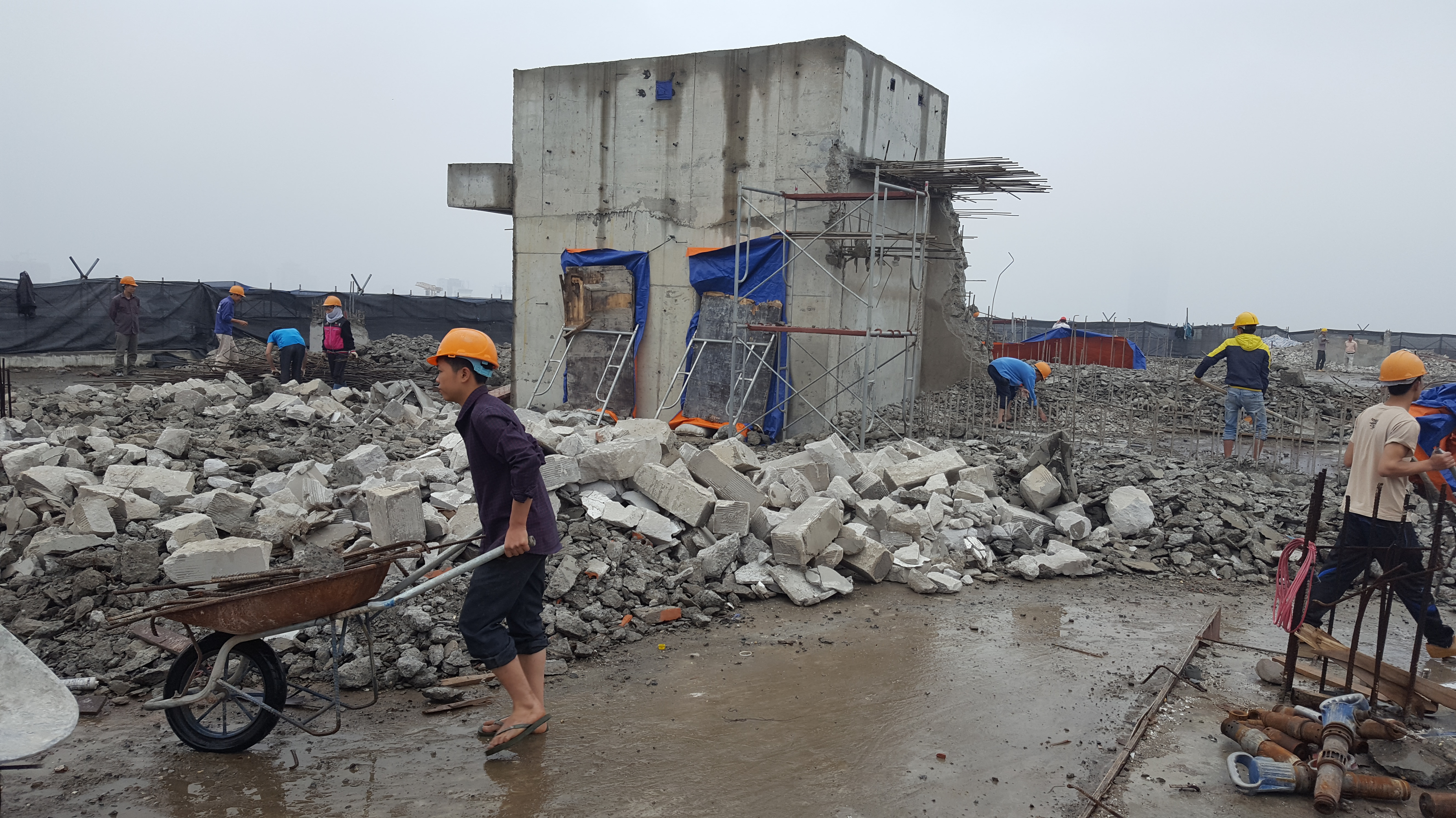 Chủ 8B Lê Trực có quyền kiện UBND quận Ba Đình