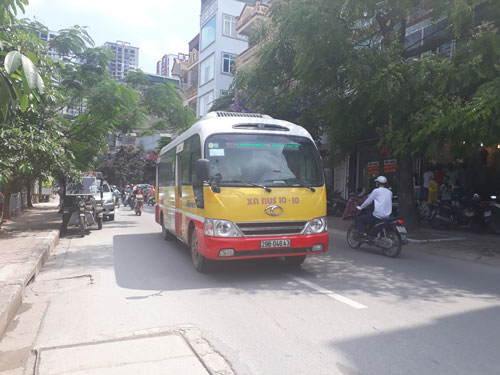 Xe buýt nhỏ chạy như taxi có giảm kẹt xe?