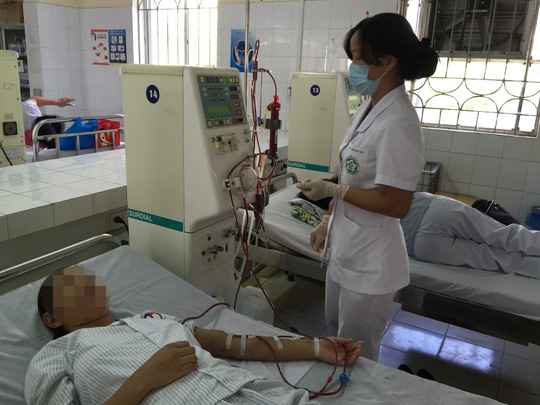 18 bệnh nhân chạy thận cùng sốc phản vệ, 6 người tử vong