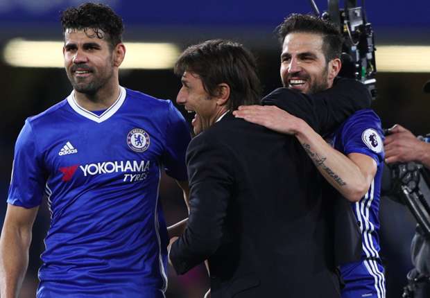 Tottenham còn bao nhiêu cơ hội soán ngôi Chelsea?