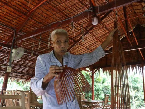 Khởi nghiệp ở tuổi... 90 - Ảnh 2.