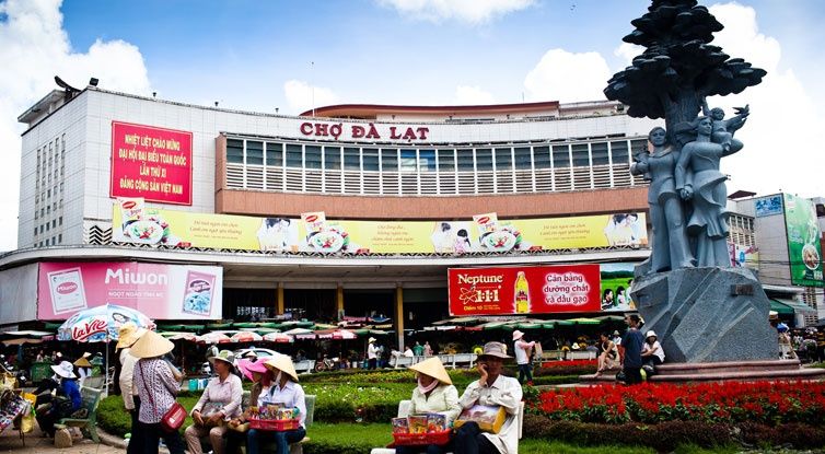 Du lịch chặt chém, địa phương không “thoát” trách nhiệm