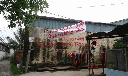 Bạn đọc bức xúc chuyện Bình Chánh bó tay với “Chí Phèo” - Ảnh 1.