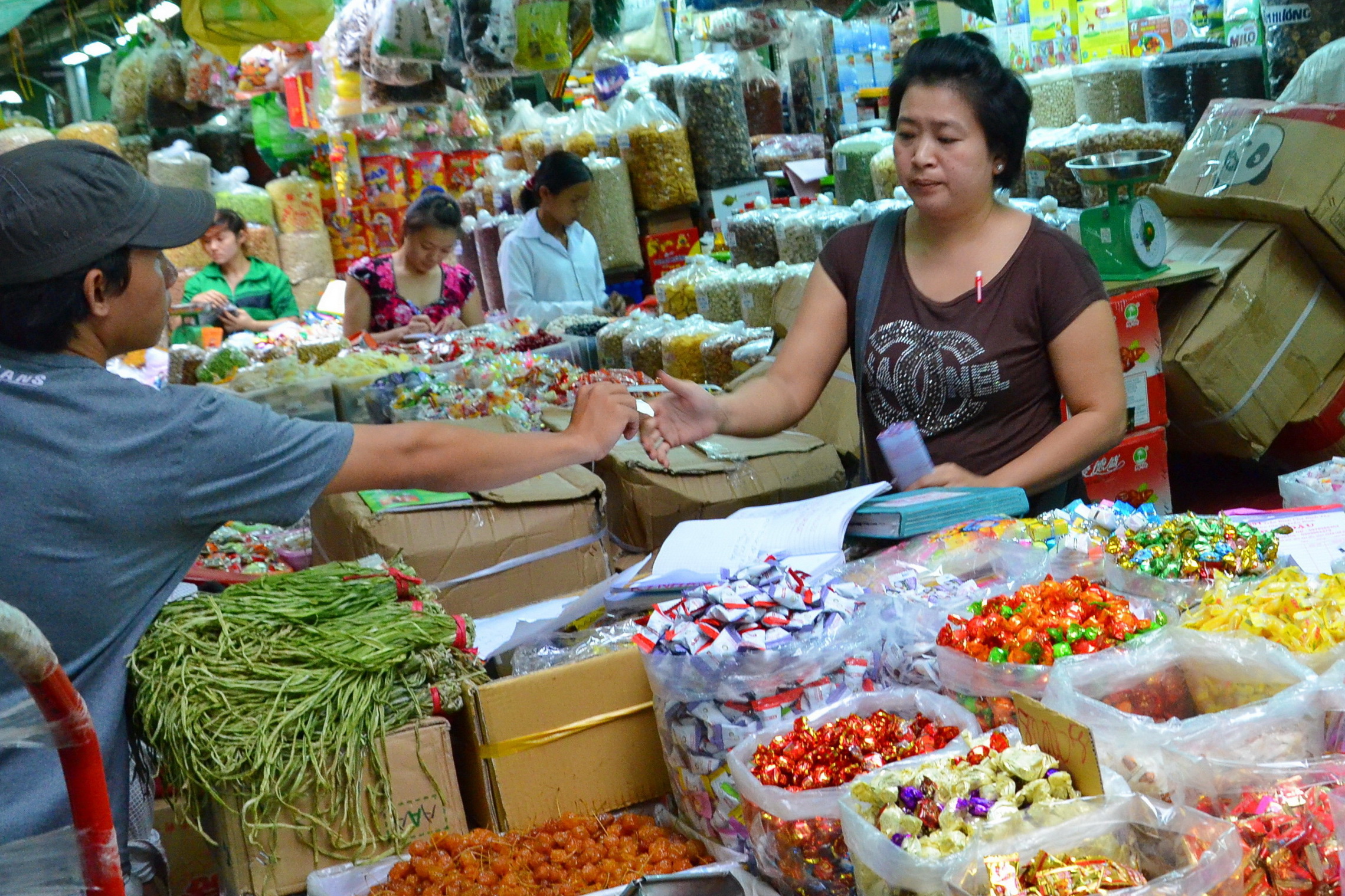 Tạo động lực phát triển hộ kinh doanh