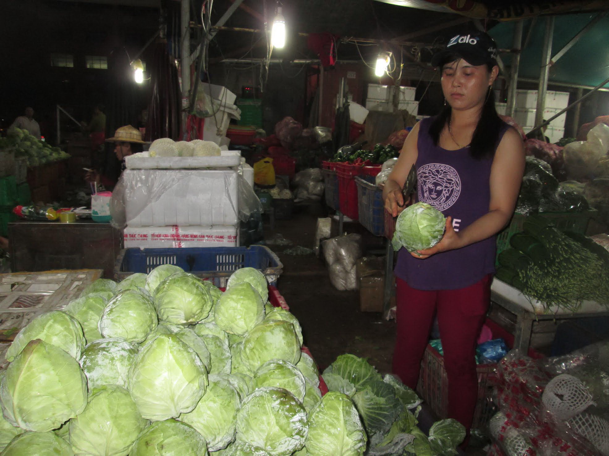 Rau quả Trung Quốc lấn át hàng Việt