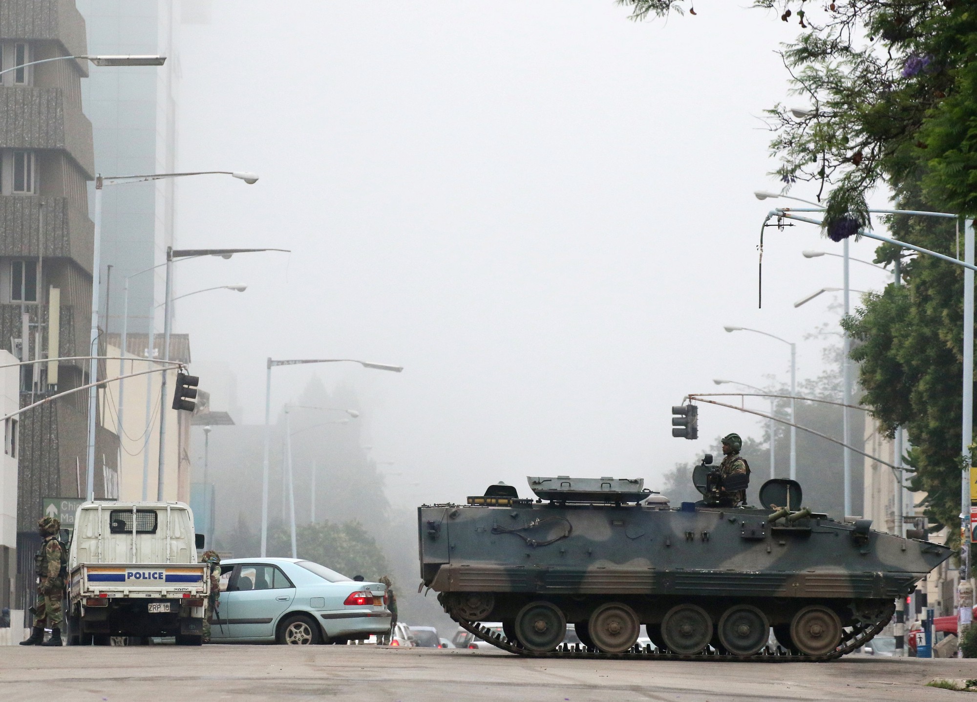 Đảo chính ở Zimbabwe?