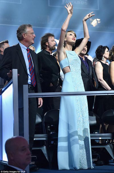 Việc được dự giải Grammy là mơ ước của nhiều người, trái ngược với nhiều giải thưởng trong nước Ảnh: Reuters