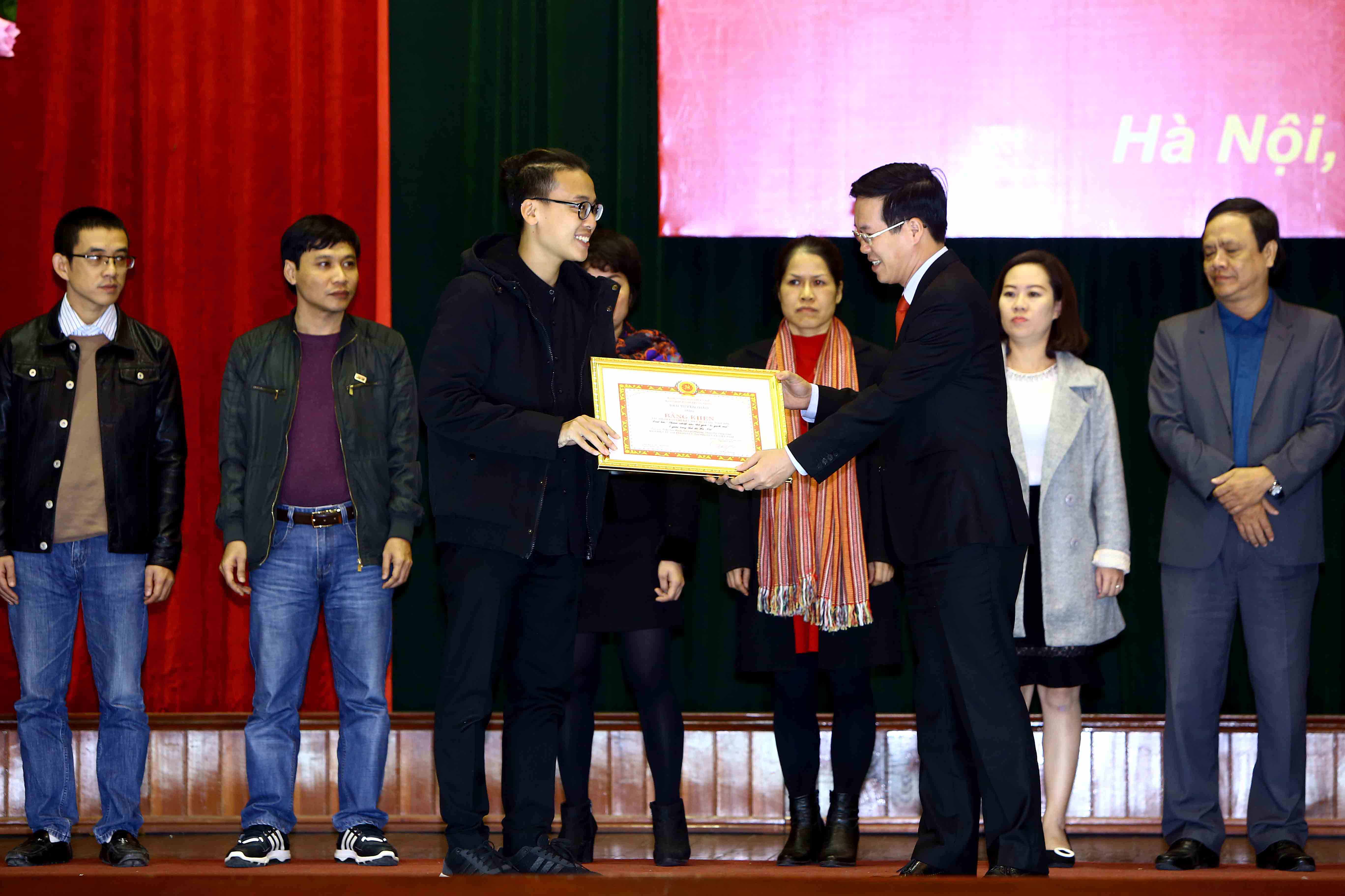 Không để báo chí bị thao túng