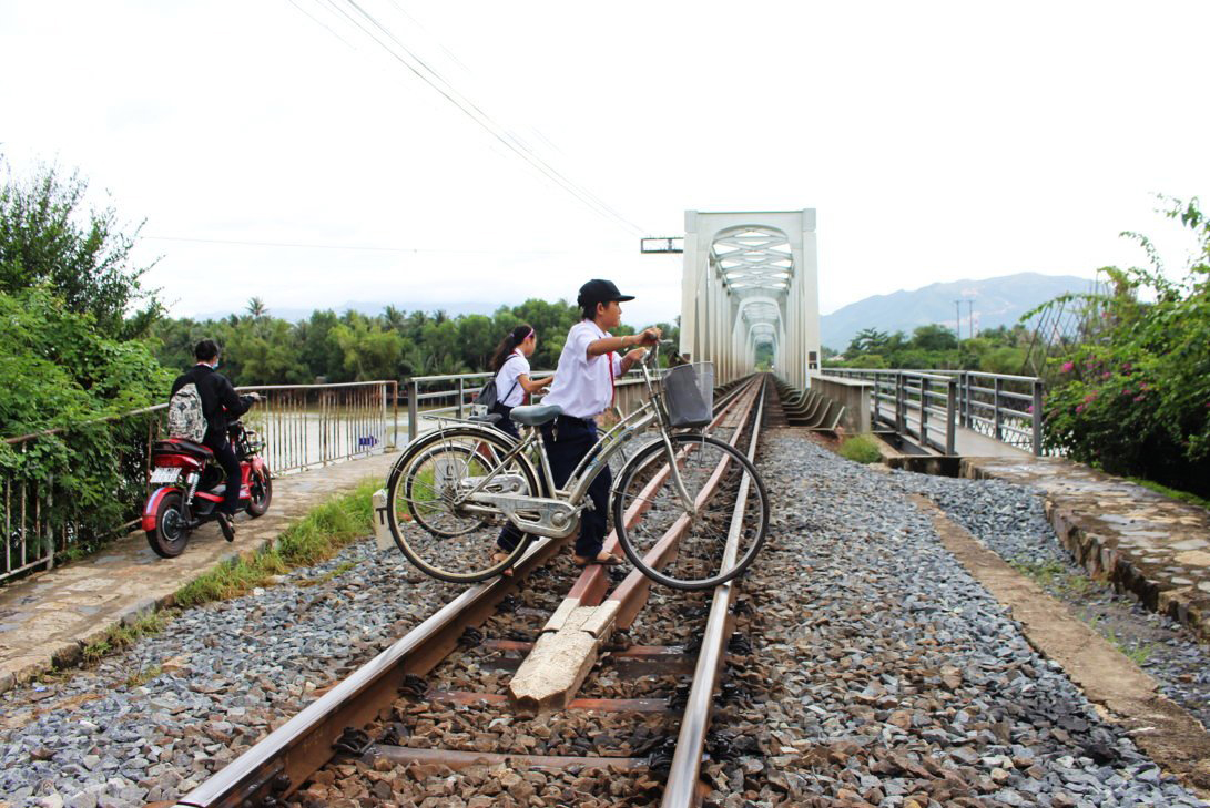 Sớm dẹp đường ngang trái phép