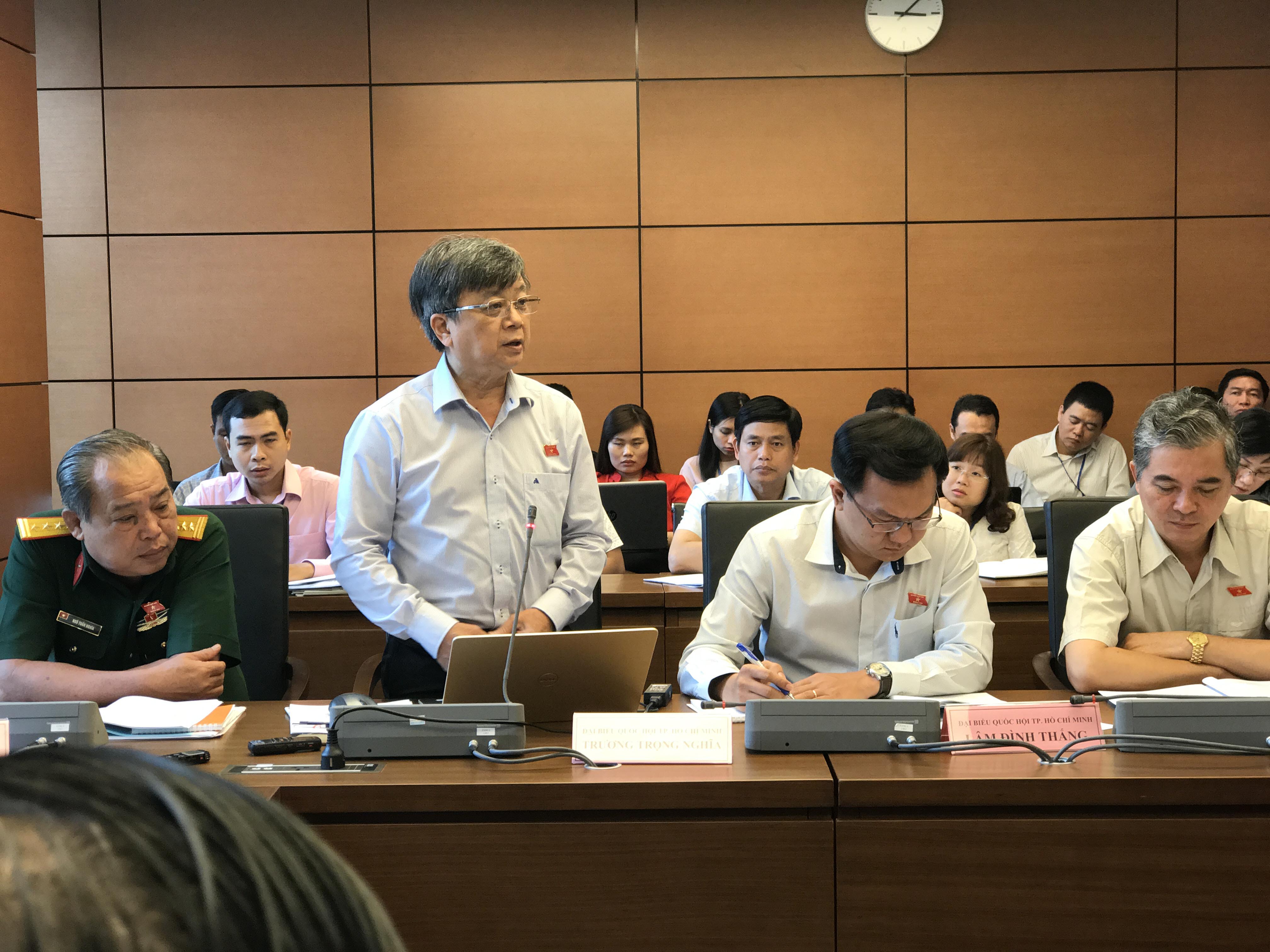 Nợ công: Cha chung không ai khóc!