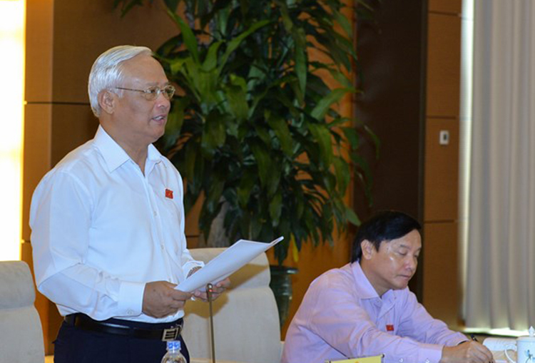 Khắp nơi dư cấp phó