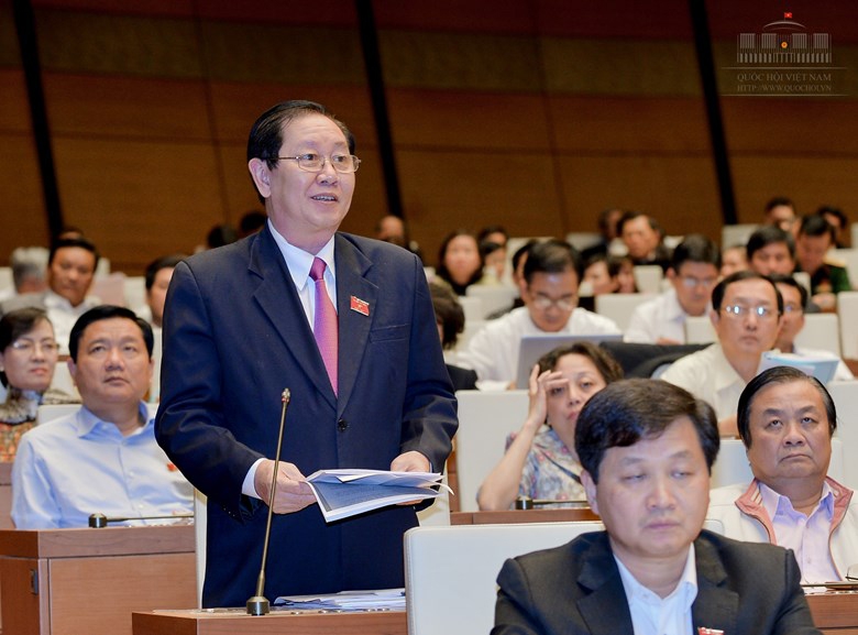Làm sao để biên chế giảm chứ không phình?