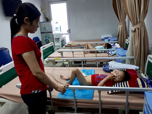 Nghi vấn 40 bé trai mắc sùi mào gà