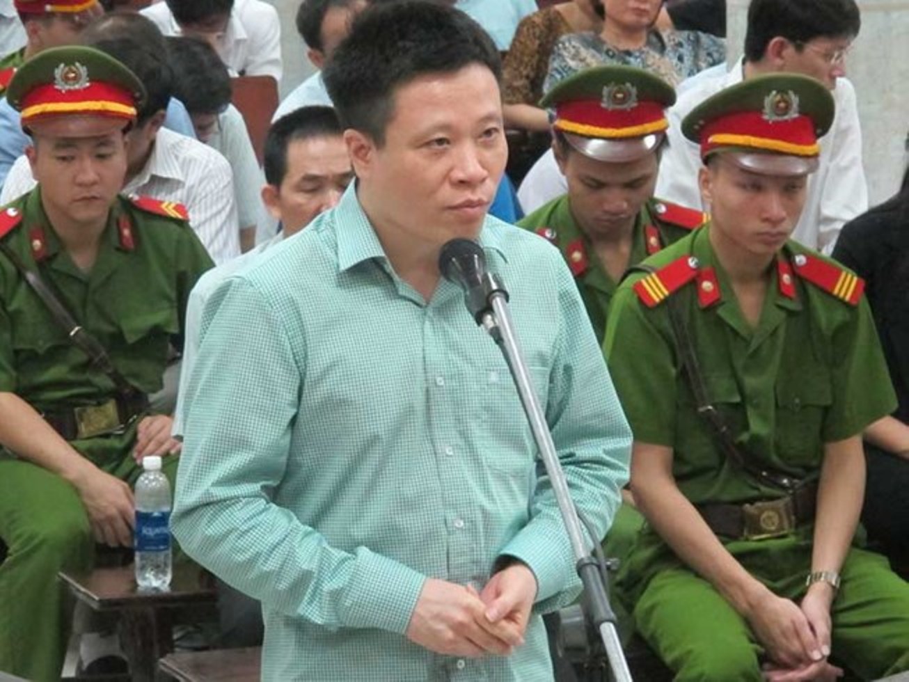 Tham nhũng lớn, cần Quốc hội vào cuộc