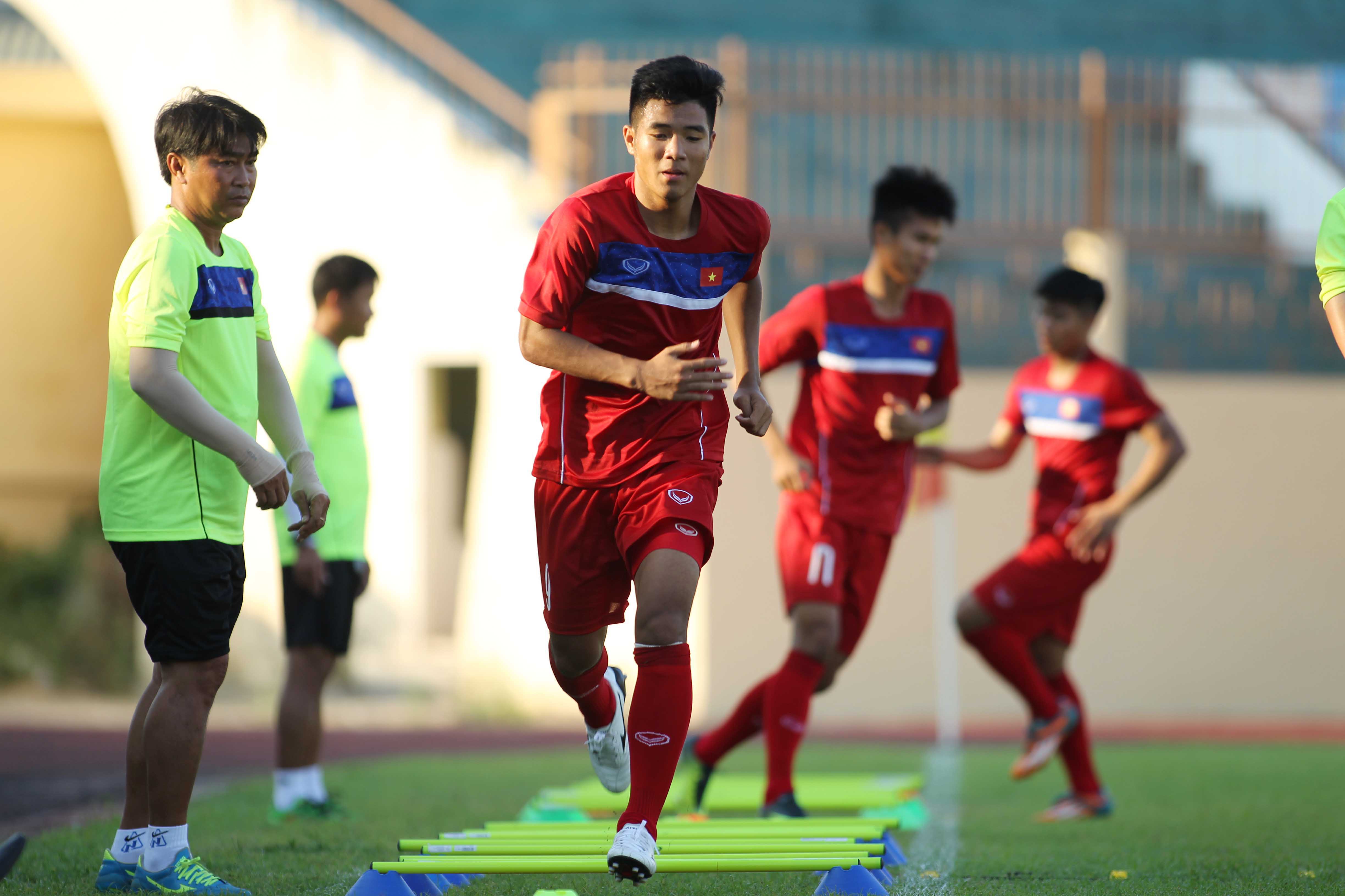 U20 Việt Nam học hỏi người Đức