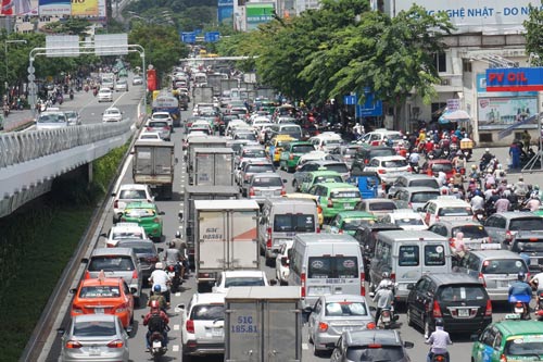 Thêm giải pháp giảm ùn quanh Tân Sơn Nhất