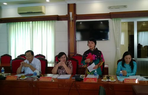 B&agrave; Trần Kim Yến, Chủ tịch LĐLĐ TP HCM, n&ecirc;u những kh&oacute; khăn khi C&ocirc;ng đo&agrave;n thực hiện quyền khởi kiện doanh nghiệp nợ BHXH