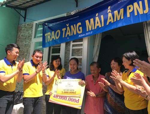Mái ấm ân tình