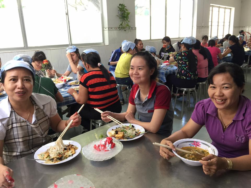 Bữa ăn của CN phải bảo đảm an toàn - Ảnh 1.