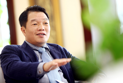 Sacombank hai lần hoãn tổ chức đại hội cổ đông