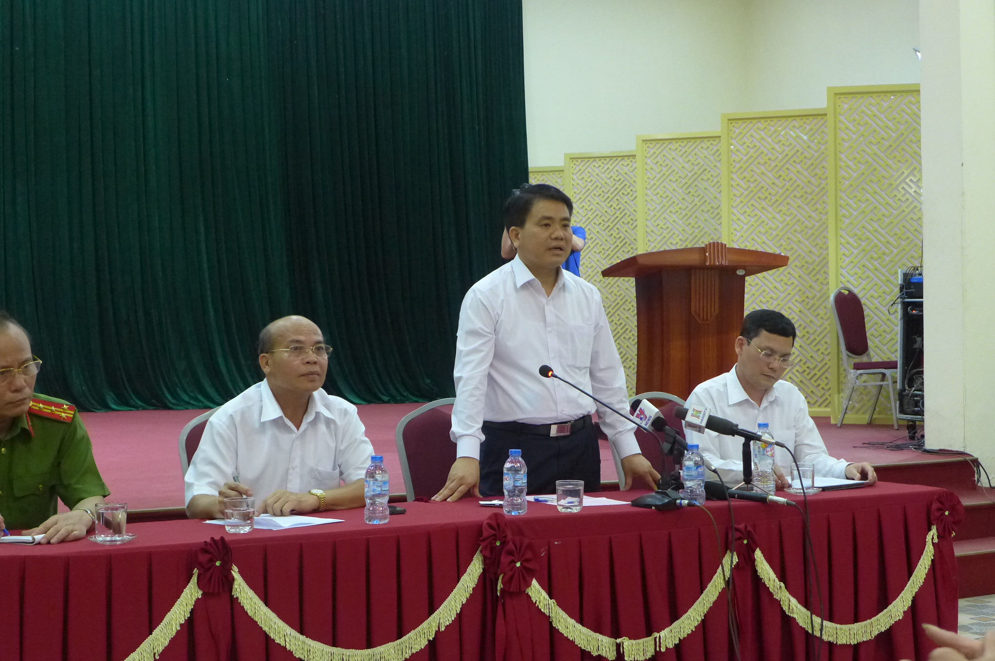 Chủ tịch UBND TP Hà Nội Nguyễn Đức Chung mong bà con xã Đồng Tâm tin tưởng và cam kết không có hành động nào