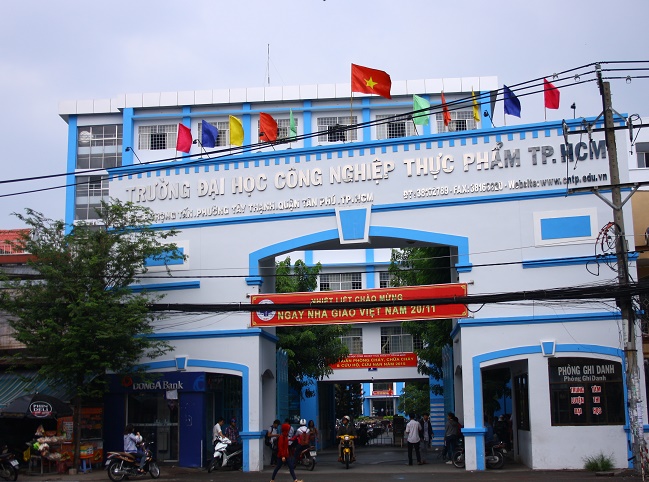 Trường ĐH Công nghiệp thực phẩm công bố điểm chuẩn dự kiến