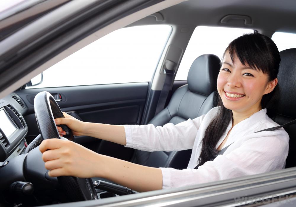7 tính năng an toàn cần biết trên ô tô