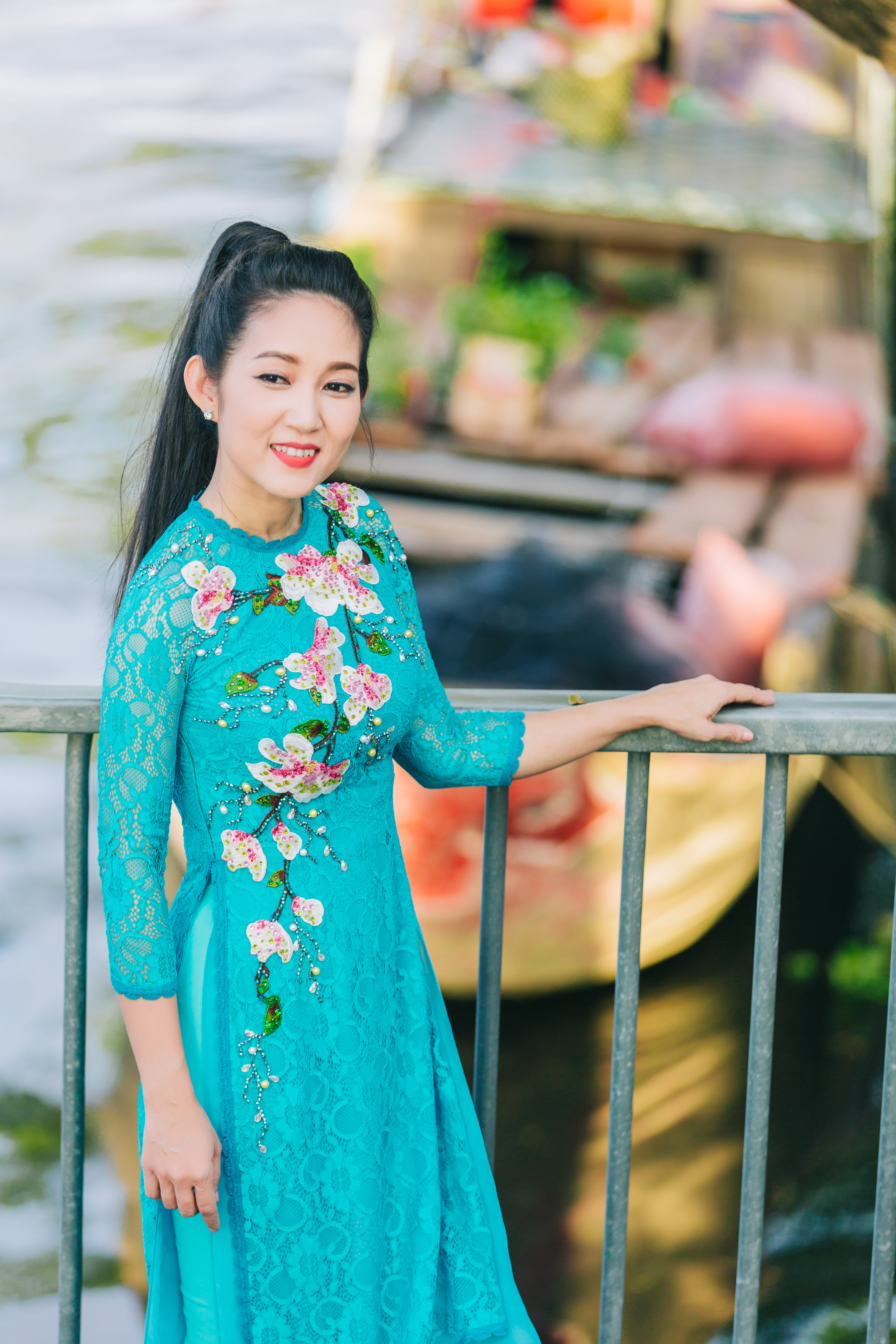 
V&agrave; t&acirc;m huyết cho dự &aacute;n mang &acirc;m nhạc v&agrave;o trường học
