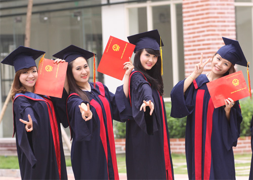 Thất nghiệp tự nguyện: Doanh nghiệp “đuổi khéo" người lao động?
