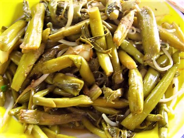Lạ miệng c&ugrave;ng gỏi g&agrave; rau m&oacute;p - Ảnh 2.