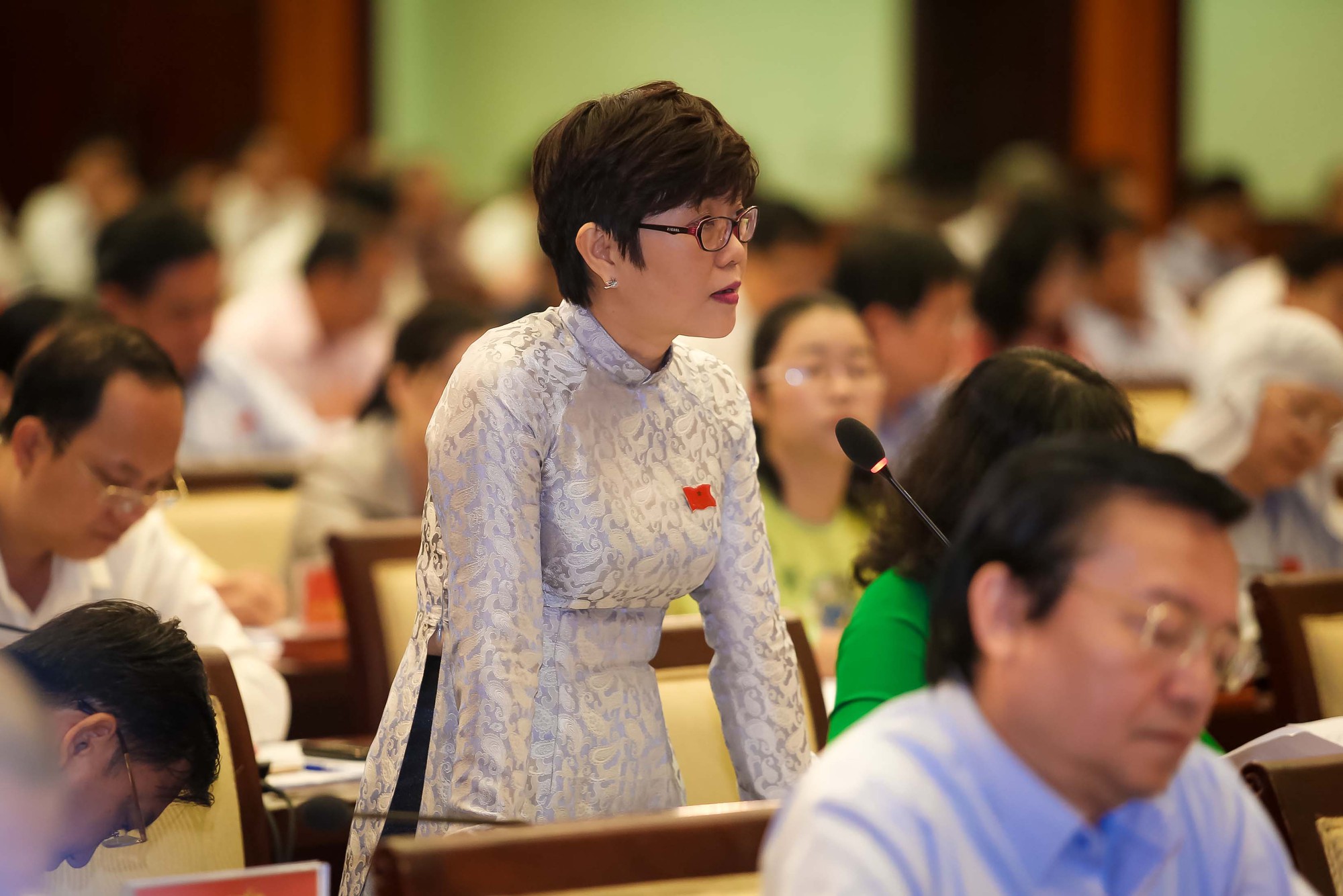 Giám đốc Sở GTVT TP HCM: Đường hỏng do không có xe lưu thông - Ảnh 1.