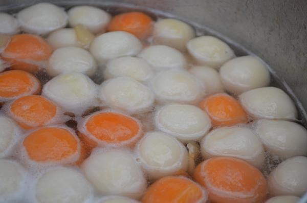 Pho&oacute;ng ph&ugrave; l&agrave; m&oacute;n g&igrave; vậy, ngon kh&ocirc;ng ta? - Ảnh 3.