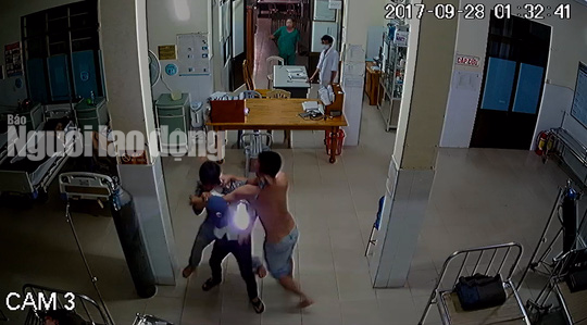 Thanh niên "đại náo" khoa cấp cứu chỉ bị phạt hành chính