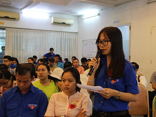 Đảng viên trẻ tọa đàm về Nghị quyết Trung ương 4