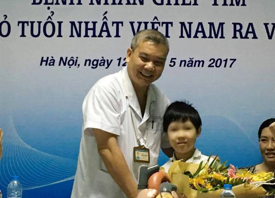 Bé trai 10 tuổi ghép tim của thanh niên bị tai nạn