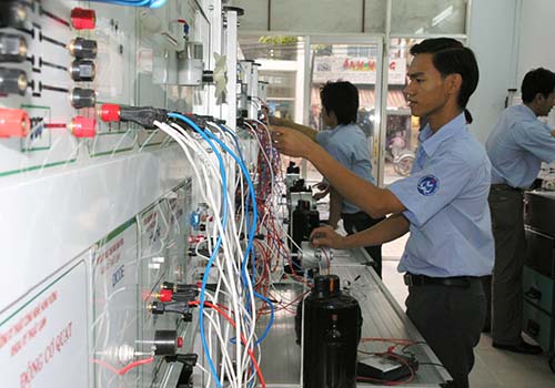 Giúp người lao động an tâm học nghề
