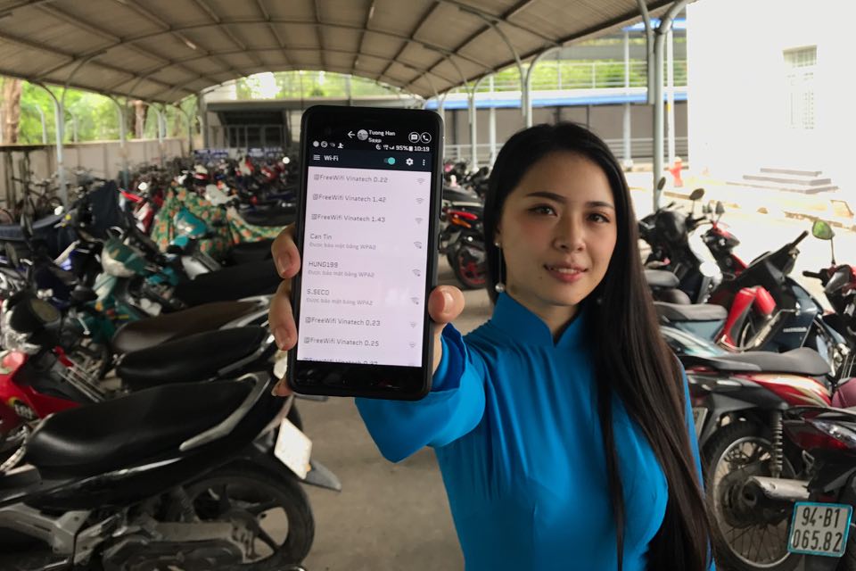 TP HCM: Công nhân nhà trọ được dùng wifi miễn phí - Ảnh 2.