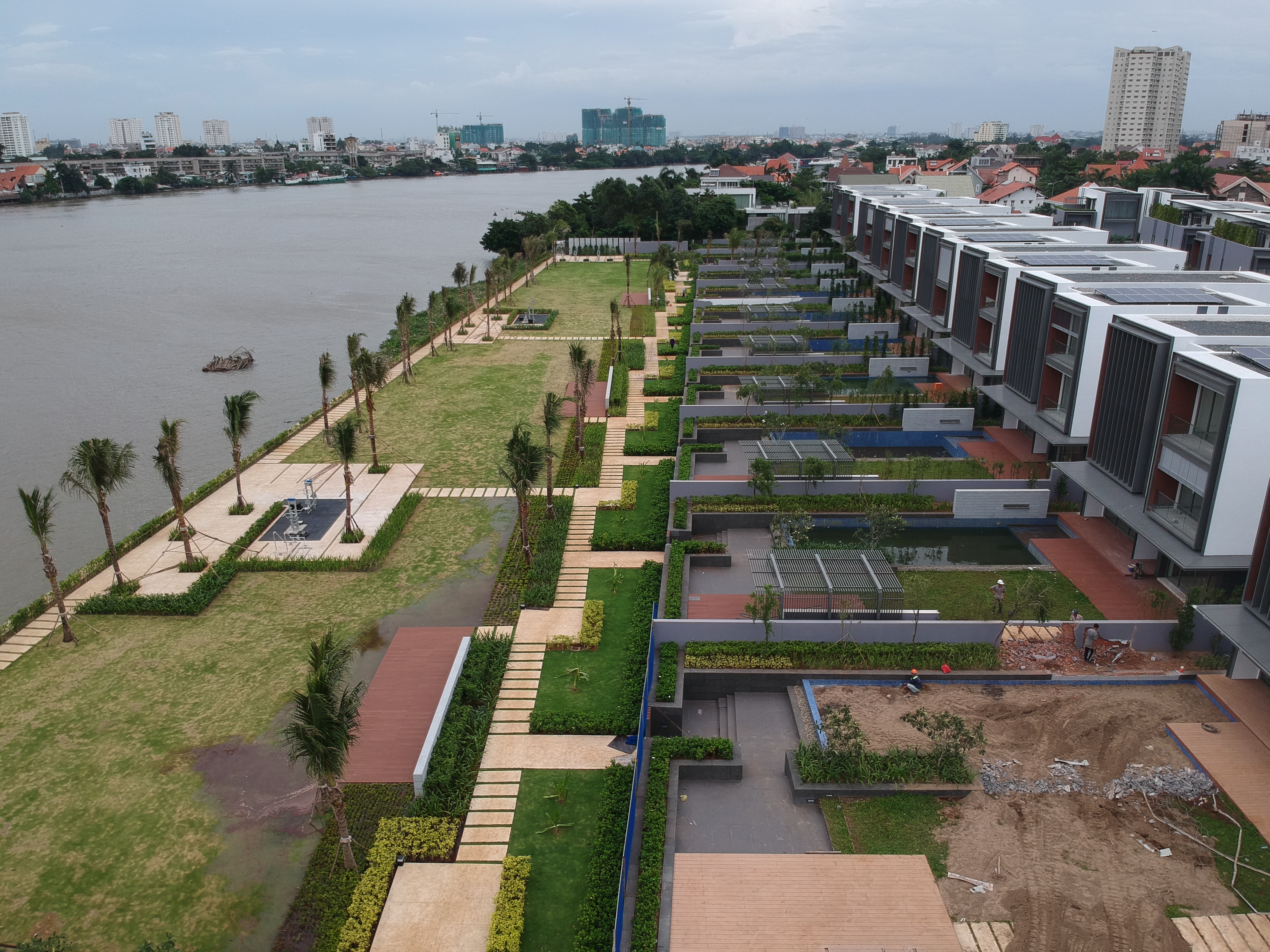 Hiệp hội BĐS TP HCM "xin giữ" dự án lấn sông Sài Gòn