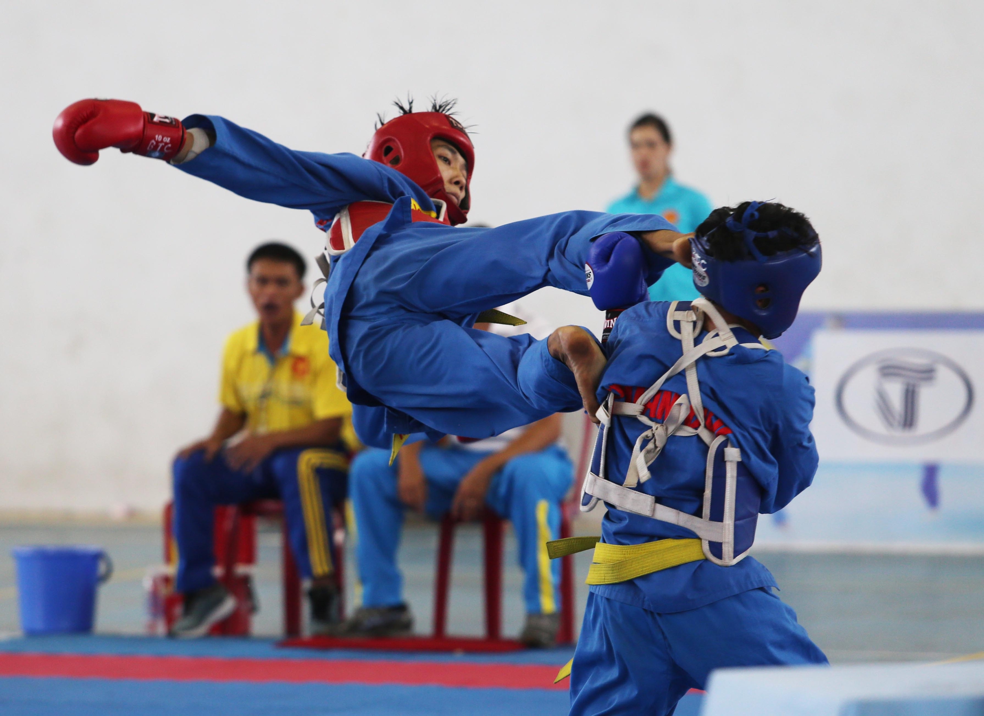 Nhiều cuộc lật đổ ngoạn mục ở Giải Vovinam quốc gia 2017 - Ảnh 1.