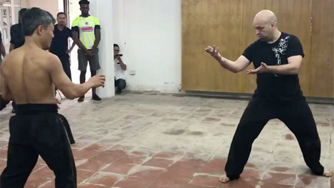 Đả bại võ sư Đoàn Bảo Châu, Pierre Francois Flores tiếp tục tìm người xưa