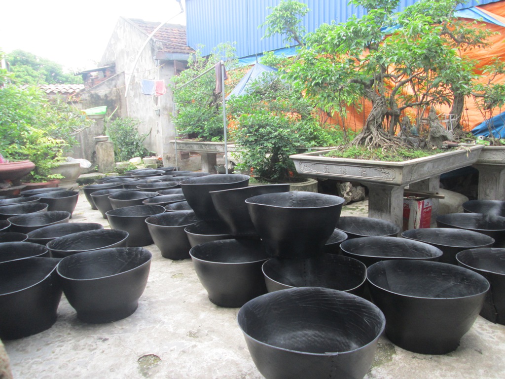 Trở thành tỉ phú nhờ nghề mổ lốp ô tô cũ - Ảnh 2.